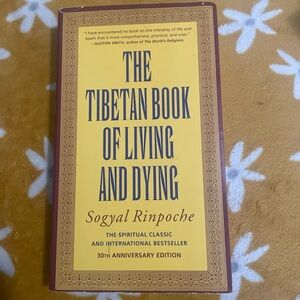 The Tibetan Book of Living and Dying by Sogyal Rinpoche - Yellow Cover